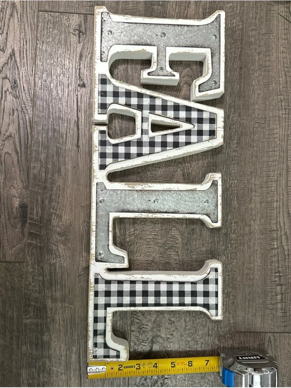 Farmhouse 'FALL' Wall Decor Sign in Black & White Plaid